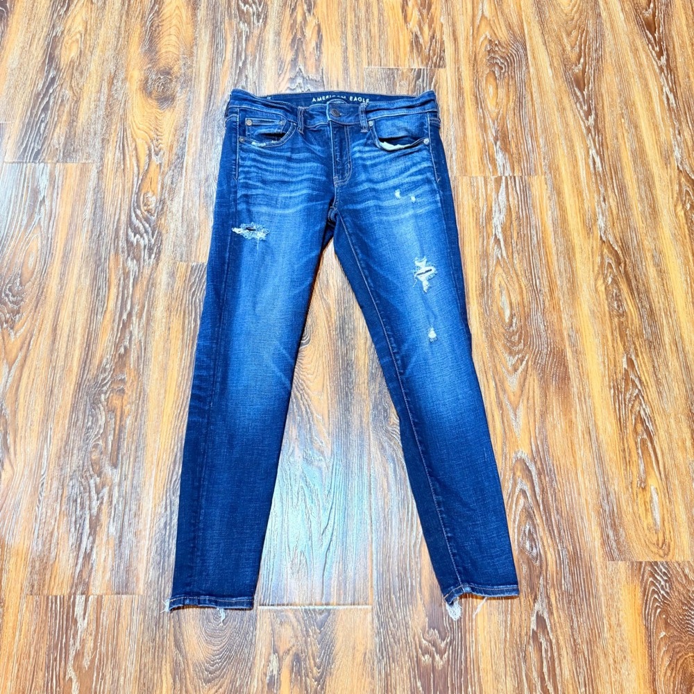 American Eagle Super Stretch Skinny Jeans Dark Wash Distressed Raw Hem 8 Short